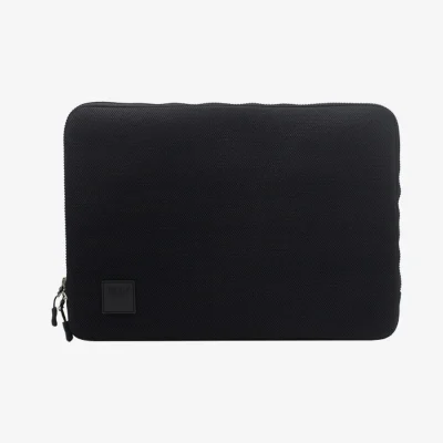 کاور لپ‌تاپ ۱۵.۶ اینچی KULE مدل KL-1550 در رنگ مشکی